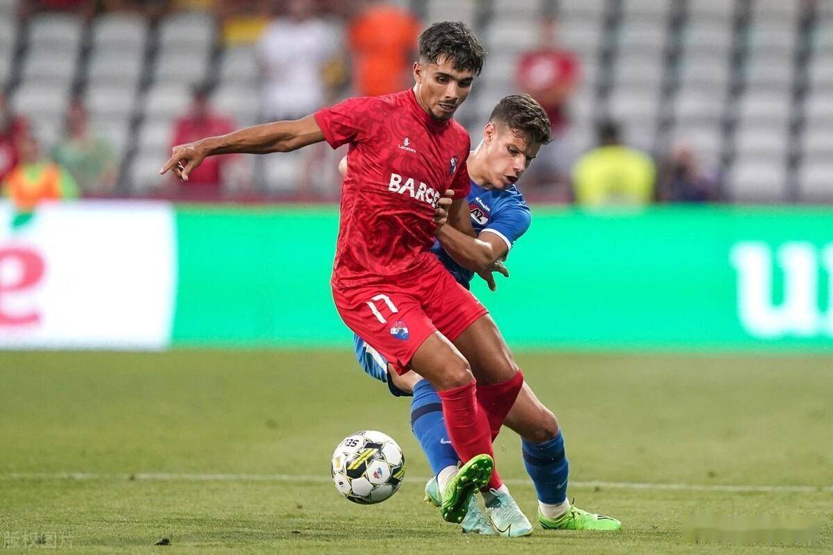 赛地聚焦——荷甲冲刺阶段热度飙升，圣安东尼奥马刺状态回暖，悬念犹存，临场指挥获称赞的简单介绍-九游网址